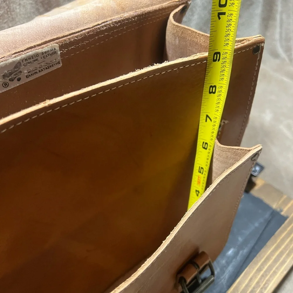 Classic Tan Leather Men's Bag